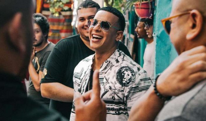 Despacito-zanger Daddy Yankee heeft fun in Marokkaanse winkel (video)