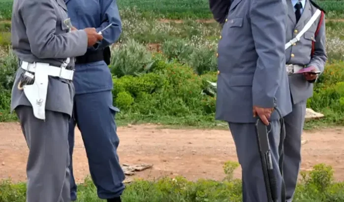 Betrapte gendarmes en drugsdealer cel in in Marokko