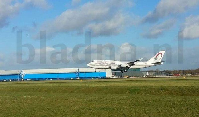Koning Mohammed VI in Nederland aangekomen (video)