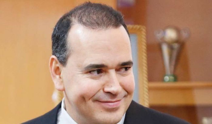 Privé-secretaris Mohammed VI eist 5 miljoen van krant