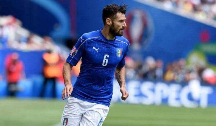 Italië: international Antonio Candreva schiet Marokkaans meisje te hulp