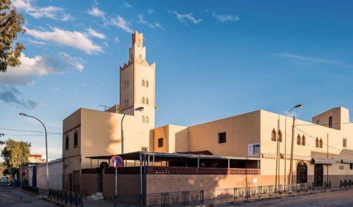 Moslims Melilla van vrijdagsgebed beroofd