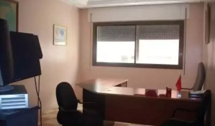 Marokko schorst honderden spookambtenaren