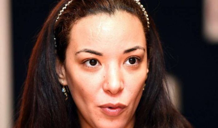 Loubna Abidar ernstig ziek 