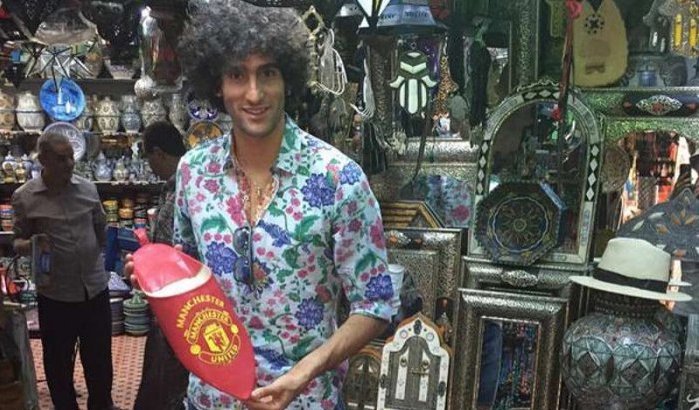 Marouane Fellaini deelt foto met Marokkaanse slipper Manchester United