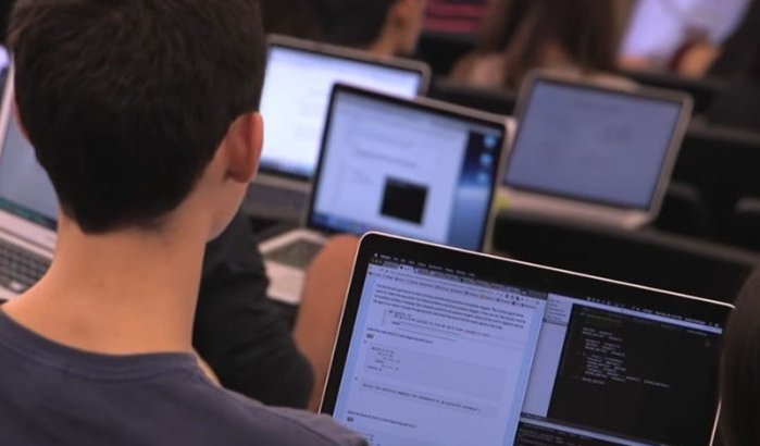 Berkane gaat leiders van de digitale revolutie opleiden