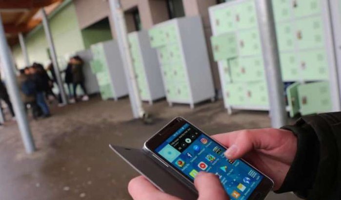 Marokko: mobiele telefoon verboden voor docenten op school