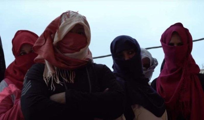 Aicha, Marokkaanse seizoenarbeidster, vertelt over misbruiken in Spanje (video)