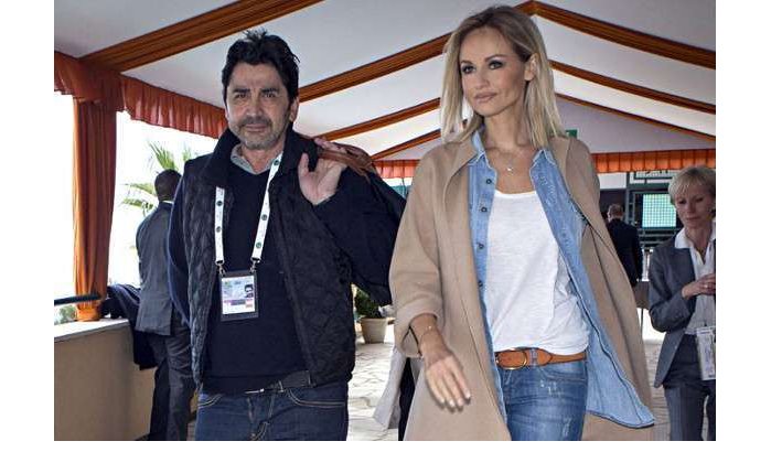 Mannequin Adriana Karembeu viert bruiloft in Marrakech