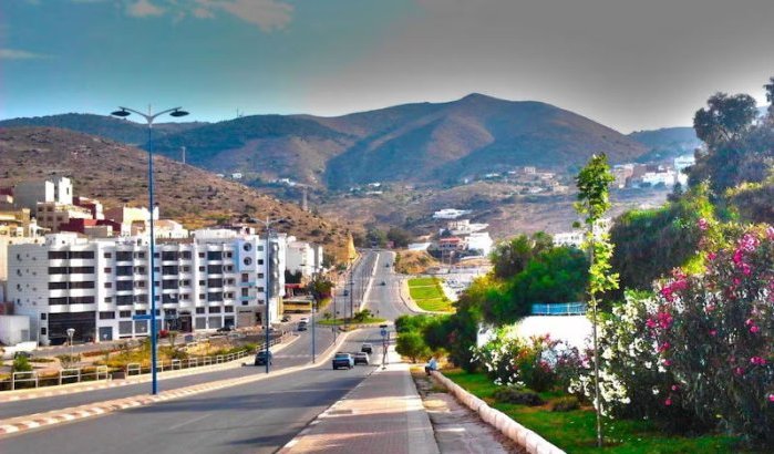Hittegolf legt Al Hoceima lam: straten uitgestorven