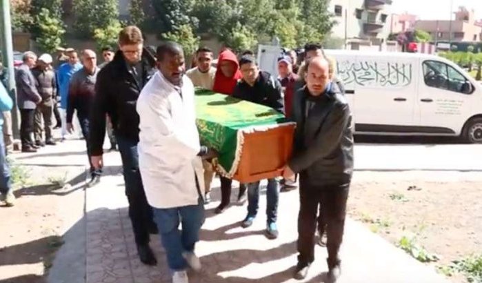 Marokkaanse student die in Senegal werd vermoord in Marokko begraven