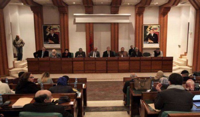 Ook rechtbanken in Marokko eisen correcte kleding