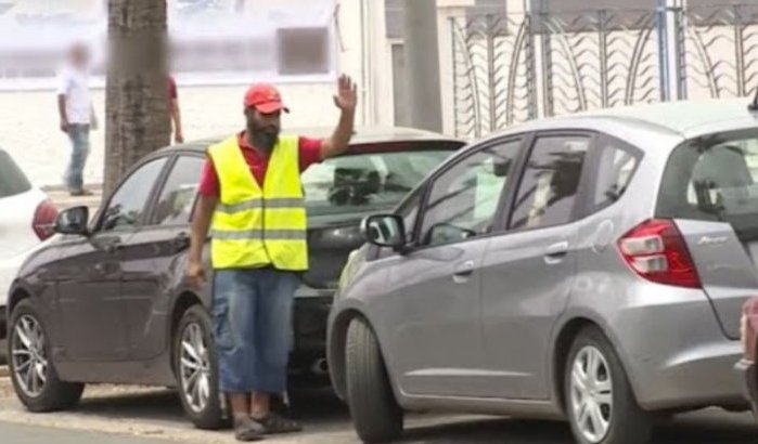 Casablanca annuleert alle vergunningen van parkeerwachters