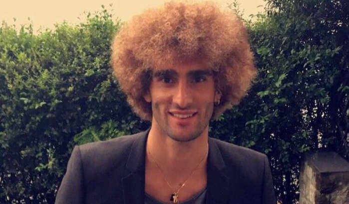 Marouane Fellaini verrast met blond kapsel (foto)