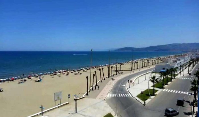 Tanger: verkozenen pleiten voor heropening stranden