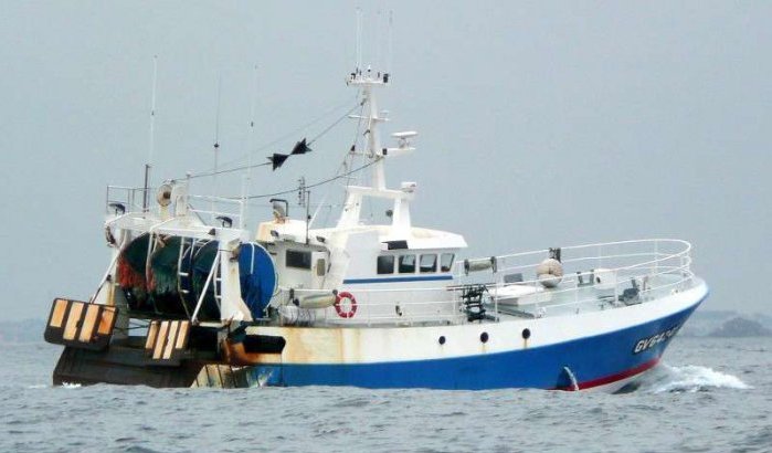Woedende Marokkaanse vissers saboteren Spaanse vissersschepen