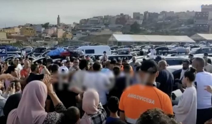 Wereld-Marokkanen in benarde situatie aan grens Sebta (video)