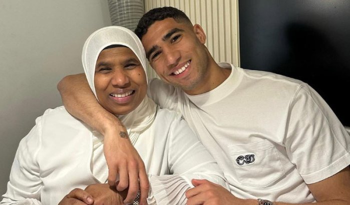 Achraf Hakimi stoot Walid Regragui van troon