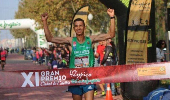 Atleet Jaouad Tougane, gisteren kampioen, vandaag dakloos