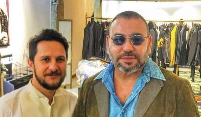 Koning Mohammed VI opnieuw in boetiek in Parijs gezien (foto)