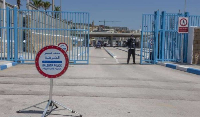 "Er komt geen commerciële douane in Sebta en Melilla"