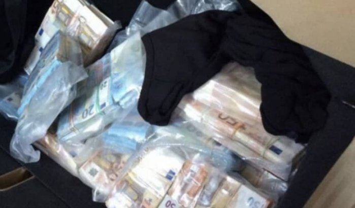 Politie waakzaam na vondst 6 miljoen valse euro in Mohammedia