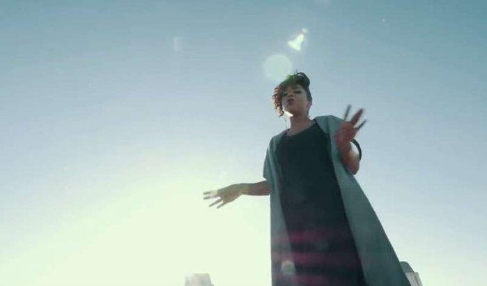 Khaoula Moujahid deelt eerste clip
