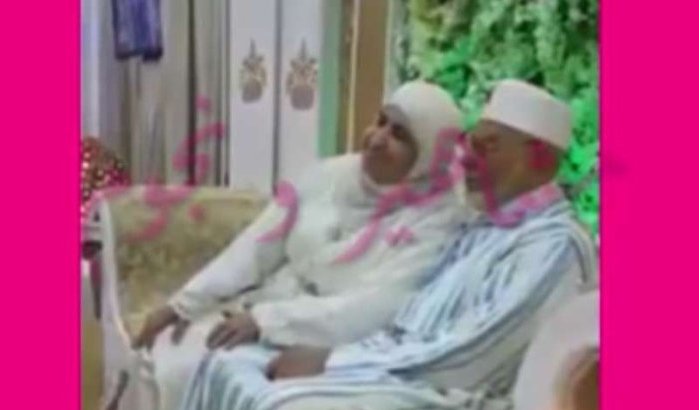 Oud Marokkaans koppel trouwt, beelden gaan viraal (video)