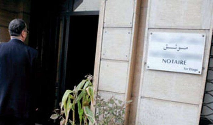 Notaris cel in voor oplichting van 11 miljoen dirham