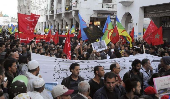 Honderden eisen gerechtigheid na dood visverkoper in Rabat