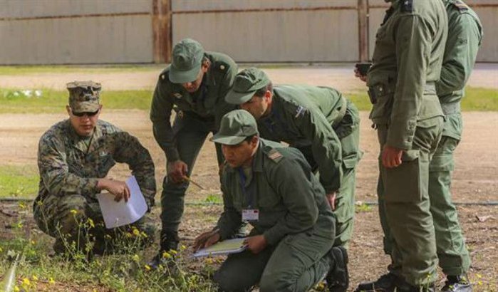 Onbekenden doen zich voor als soldaten in Al Hoceima