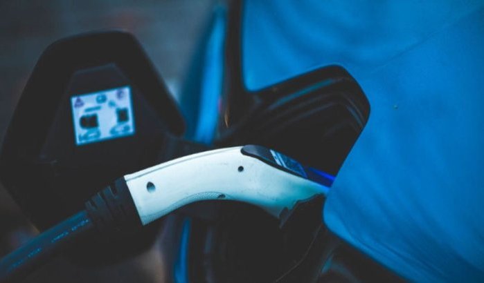 Chinese gigant investeert 5 miljard dirham in batterijfabriek in Tanger