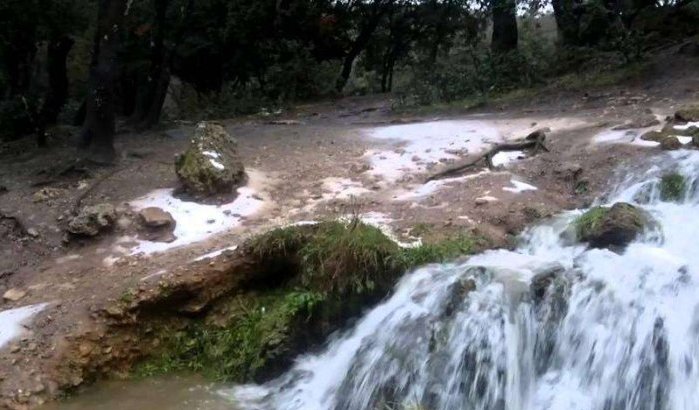 Ifrane onder water ondanks hittegolf