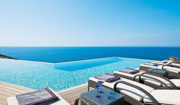 Lalla Salma koopt prachtige villa van 3,8 miljoen euro in Griekenland (foto's)