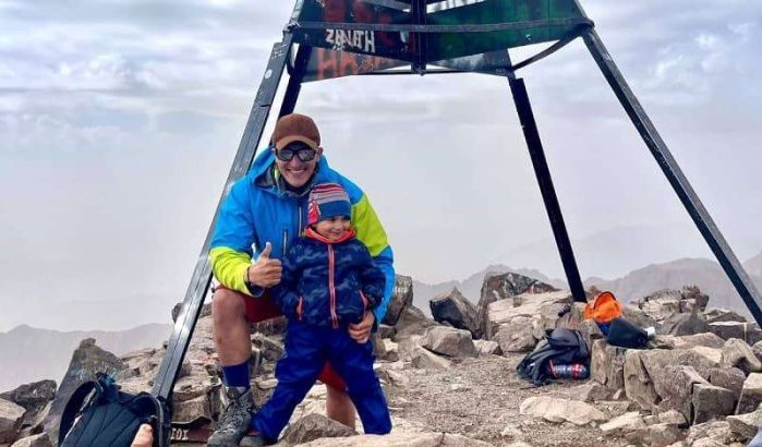 Sami (4) is de jongste Marokkaanse bergbeklimmer