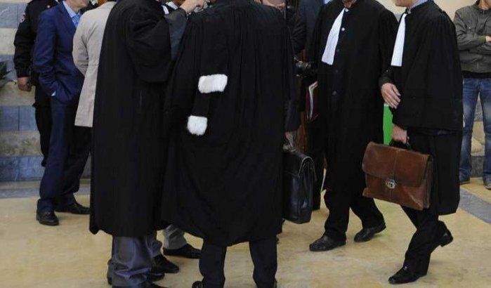 Marokkaanse notarissen, advocaten en adouls bestraft voor witwassen