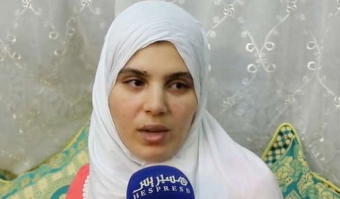 Marokkaanse die in Saoedi-Arabië verkracht en gevangen was genomen terug dankzij Koning Mohammed VI (video)