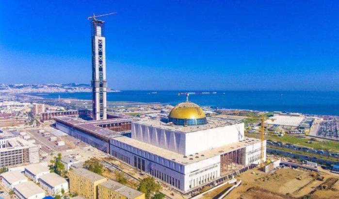 Abdelaziz Bouteflika wilde "beter doen" dan Hassan II moskee in Casablanca