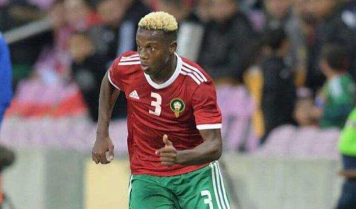 Hamza Mendyl moet zich excuseren na beledigen supporter