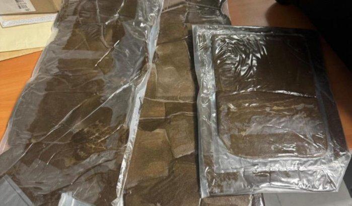 Europese pakt 13 kilo drugs in koffers: betrapt op vliegveld Tanger 