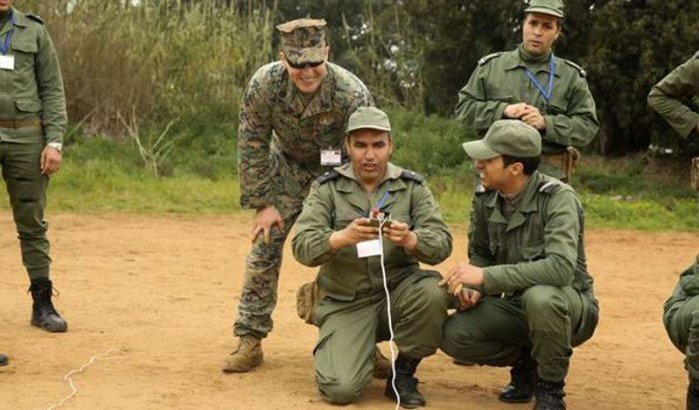 Amerikaanse marines geven opleiding ontmijning aan Marokkaanse soldaten (foto's)