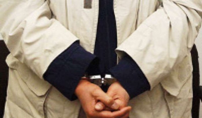 Gestoorde man vermoordt ouders in Kenitra
