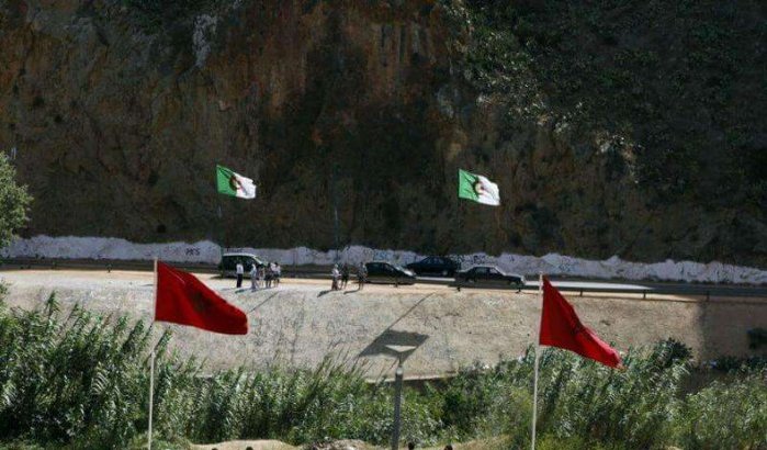 Marokkanen en Algerijnen demonstreren voor opening grens (video)
