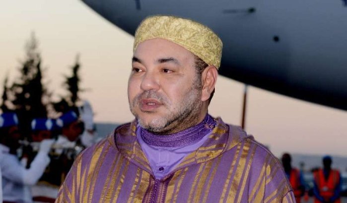 Koning Mohammed VI stuurt blusvliegtuigen naar Portugal