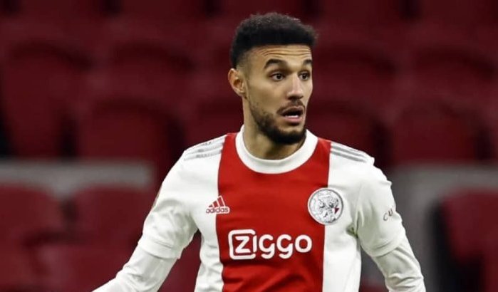 Real Madrid wil Noussair Mazraoui wegkapen bij FC Barcelona