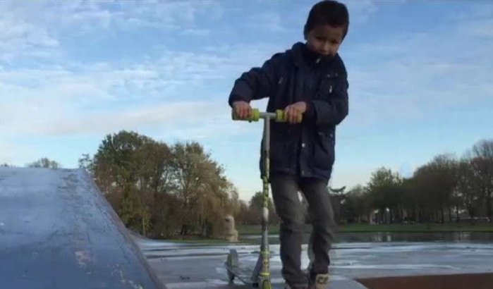 Kinderprogramma: Naoufel stept door het park 
