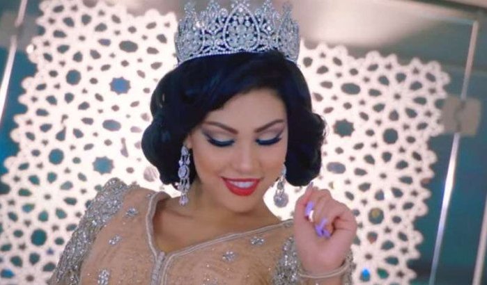 Nieuw liedje Ibtissam Tiskat « Bghani B3youbi » hit op YouTube (video)