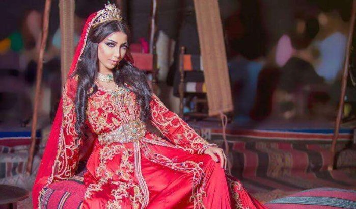 Dounia Batma organiseert grote feest voor 1e verjaardag dochtertje (video)