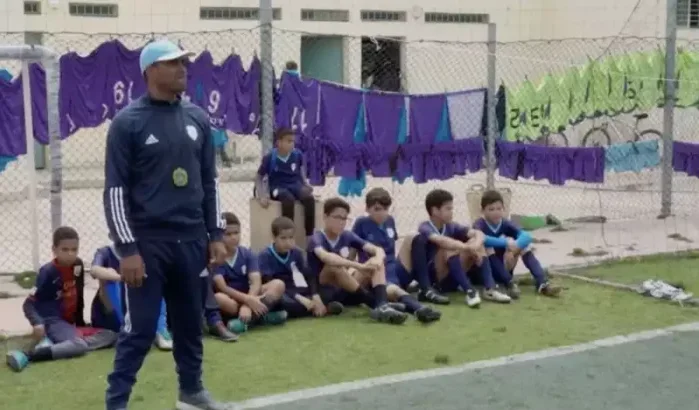 Dromen van glorie: drie Marokkanen in de voetsporen van de Atlas Leeuwen (video)