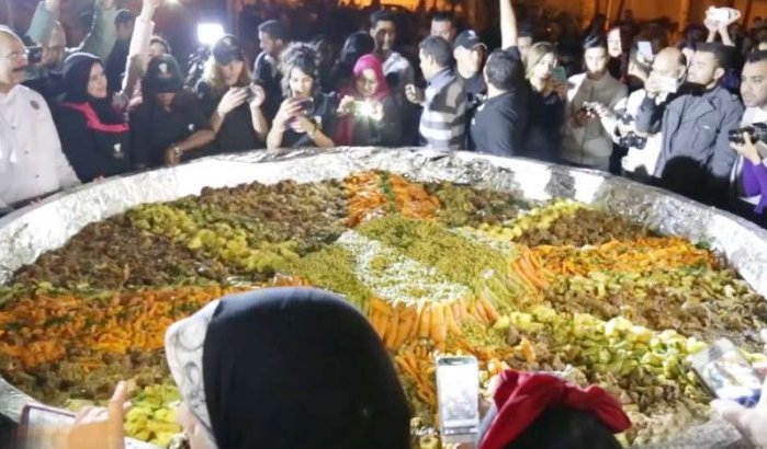Gigantische tajine in Agadir (video)